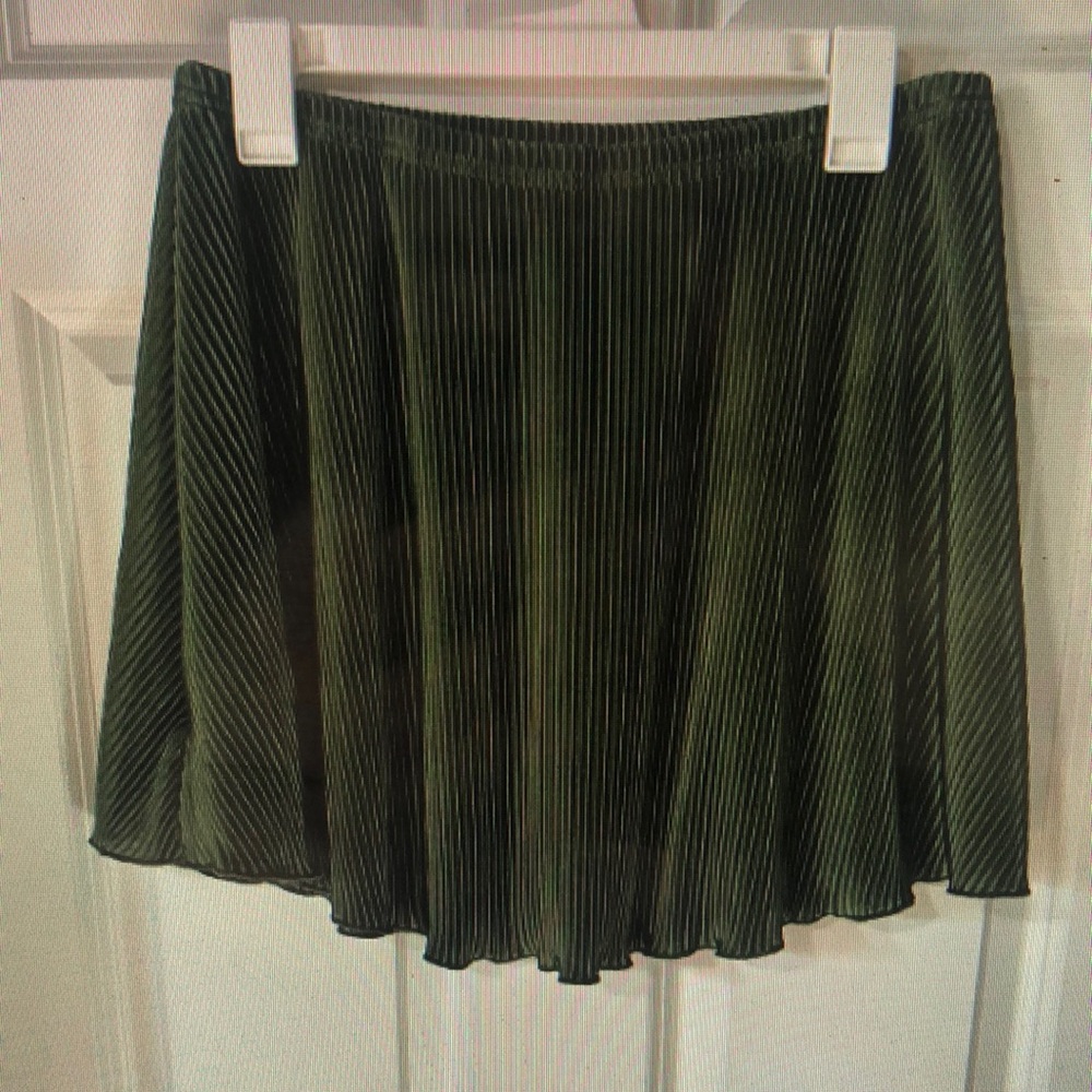 Women's Khaki and Green Skirt